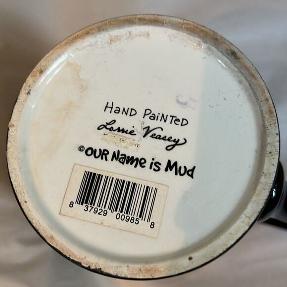 LORRIE VESSEY OUR NAME IS MUD REAL MEN LIKE CATS CUP. - Picture 3 of 5